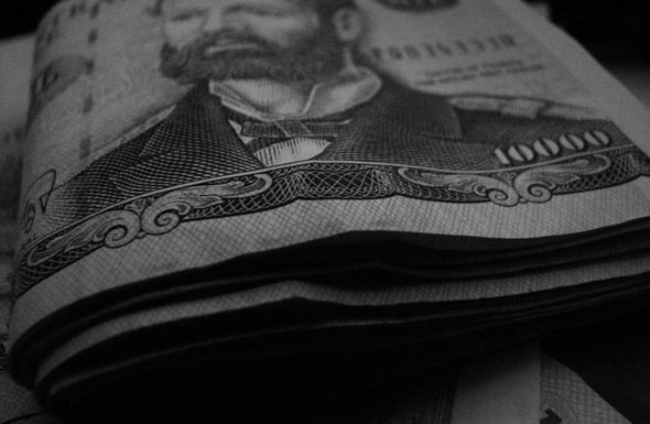 Billete de Diez Mil Pesos Chilenos
